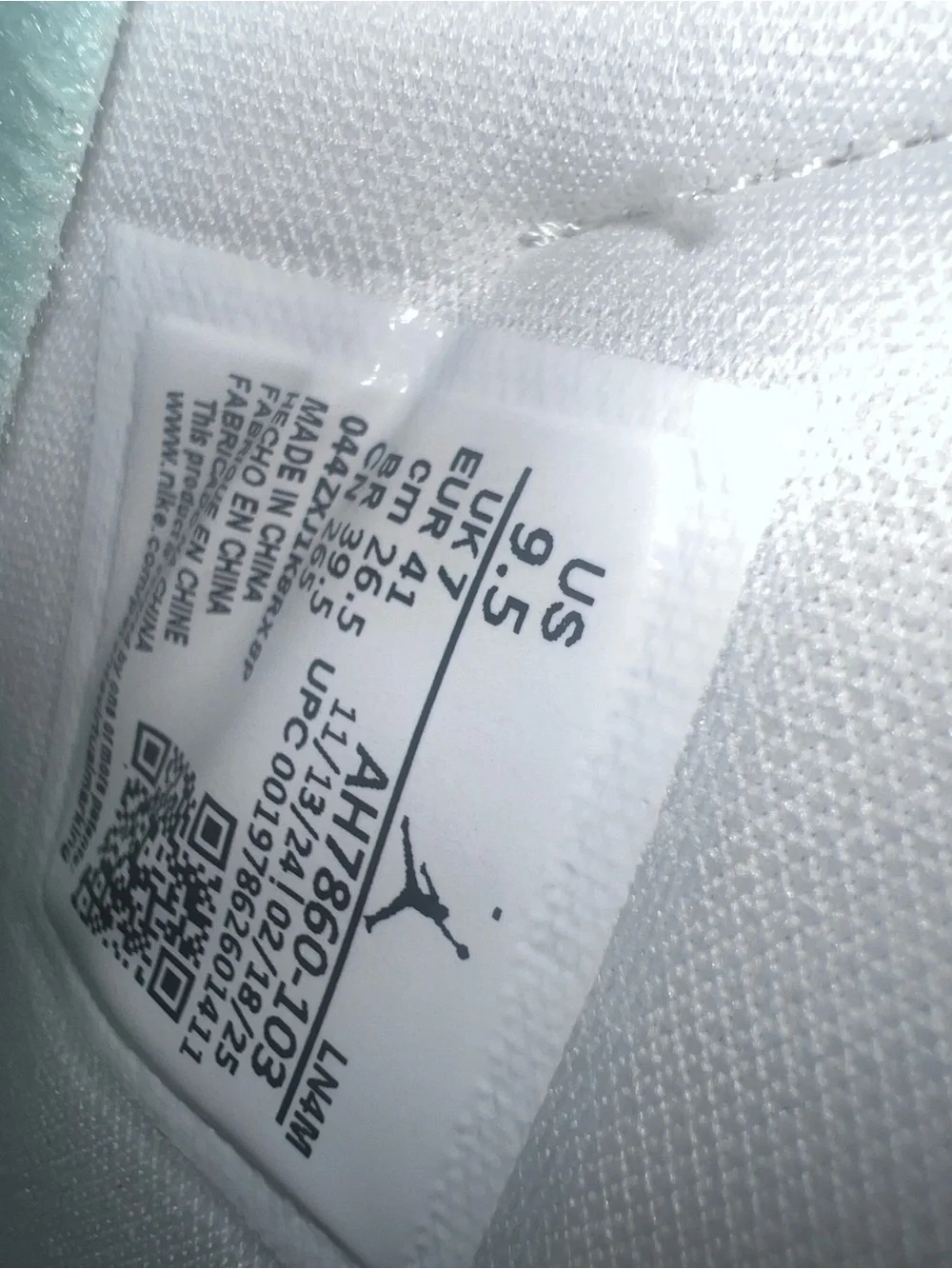 AIR JORDAN White and Mint Low-Top Women's Sneakers W9.5/M8 NO BOX!